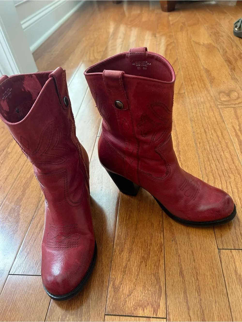 Red Women's Leather Cowboy Boots ankle boots. Leather uppers, man made lining.